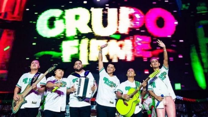 Concierto Grupo Firme: Fanáticos no respetan los filtros de seguridad y saltan las vallas