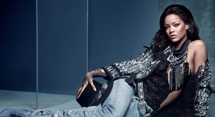 Rihanna confirma que estará en el show de medio tiempo del Super Bowl 2023