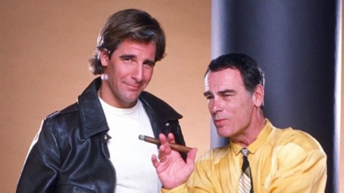 Scott Bakula podía volver al reboot de 'Viajeros en el Tiempo' según el propio showrunner