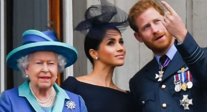 Príncipe Harry y Meghan Markle dejan sus deberes para ir con la Reina Isabel II; estaría grave