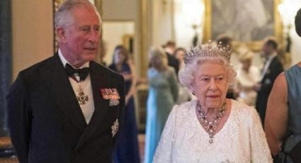 Tras muerte de la Reina Isabel II, Londres así recibe al Rey Carlos III; fan lo besa