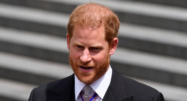 Príncipe Harry arremete contra la prensa británica en su juicio contra el periódico Daily Mirror