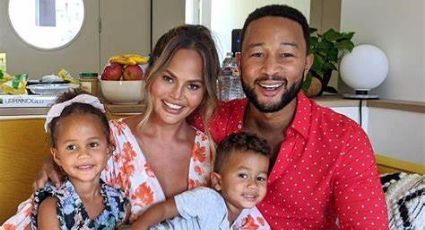 John Legend comparte cual fue la reacción de sus hijos mayores por el nacimiento de su bebé