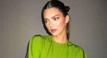 Kendall Jenner reaparece en Instagram y modela con este elegante vestido plateado de temporada