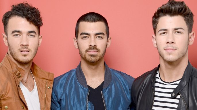 Jonas Brothers habla de su 6to disco inspirado en los Bee Gees