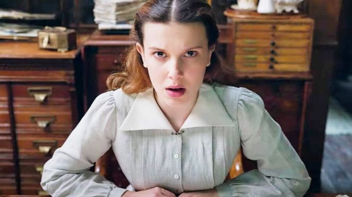 Millie Bobby Brown estaría en la temporada 2 de 'Merlina' de Netflix y esta fotografía es la prueba