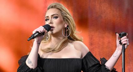 Adele revela su "adicción" a comprar aldeas navideñas en miniatura y su dificultad para ocultarlo