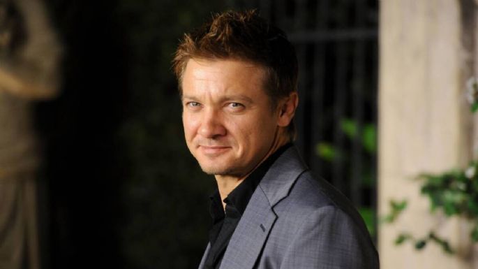 Jeremy Renner de 'Avengers' da detalles sobre su accidente; revela que se rompió más de 30 huesos