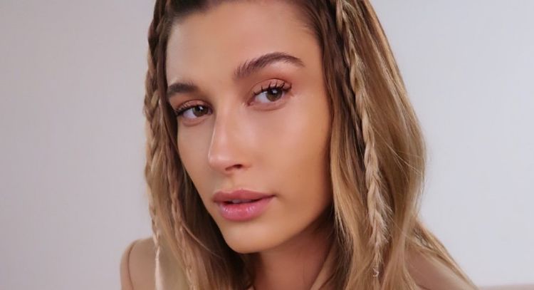 Hailey Bieber pide a sus fans a ser amables y poner fin a la negatividad en las redes sociales
