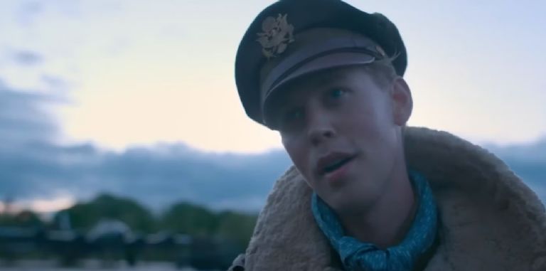 Austin Butler surca los cielos en las primeras imágenes de 'Masters of the Air'