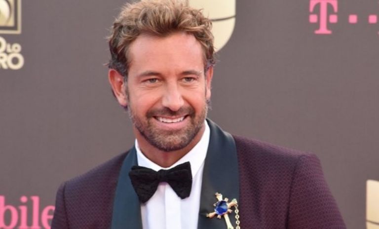 Gabriel Soto revela cual es el duro tratamiento al que se sometió para combatir sus hernias 