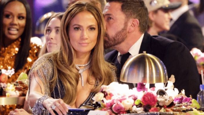 Ben Affleck aclara lo que pasó durante los Grammy con Jennifer Lopez que desató memes