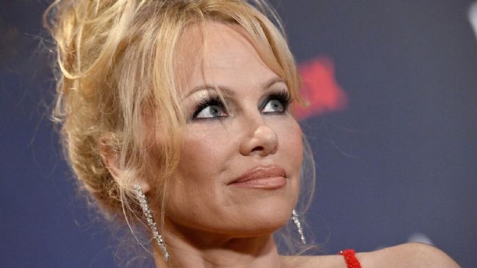 Pamela Anderson revela que quería ser monja antes que actriz