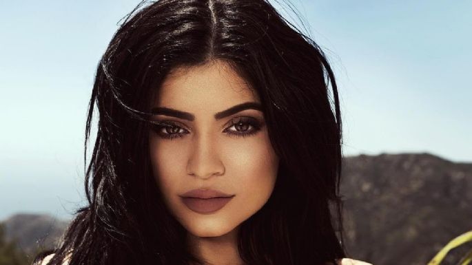 Critican a Kylie Jenner por el tema de la fiesta de sus hijos después de tragedia en Astroworld