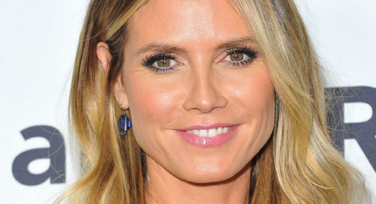 Heidi Klum y Tom Kaulitz en traje de baño no se quitan las manos de encima durante sus vacaciones