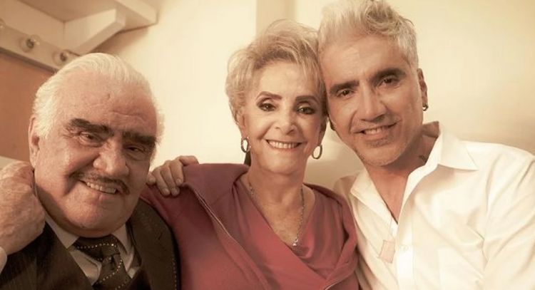 Alejandro Fernández confiesa en 'Sale el Sol' impactante noticia sobre salud de Cuquita Abarca