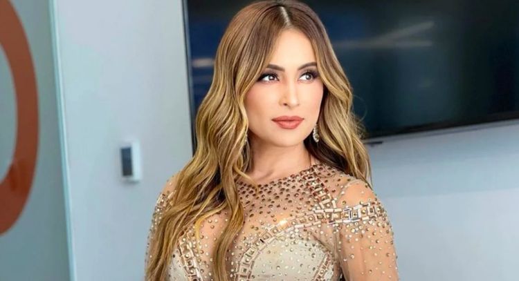 Tras despido de Tatiana de TV Azteca, Cynthia Rodríguez rechazaría Televisa por 'MasterChef'