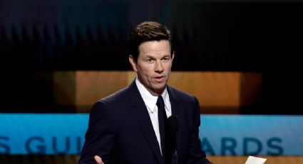 Critican a Mark Wahlberg por presentar el Premio SAG a elenco asiático después de “crímenes de odio”