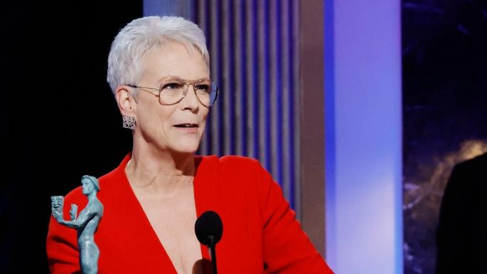 Jamie Lee Curtis bromea sobre ser una nepo baby en los SAG Awards 2023