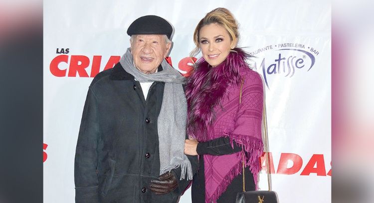 Tras dejar TV Azteca por Televisa, Aracely Arámbula llora devastada en 'Hoy' por trágica perdida