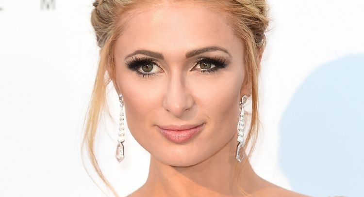 Paris Hilton es invitada por primera vez a la Met Gala y esto se sabe de su look que vestirá