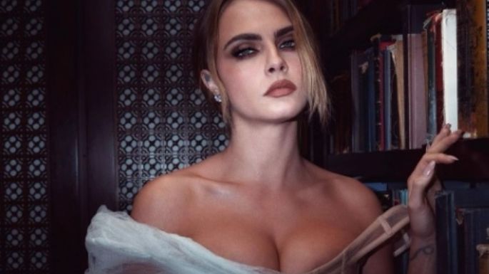 FOTO: Cara Delevingne conquista Instagram con un atrevido escote en su elegante vestido