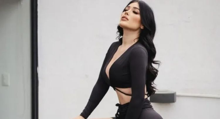 (Fotos) Brenda Zambrano seduce a sus seguidores al posar con ajustado vestido