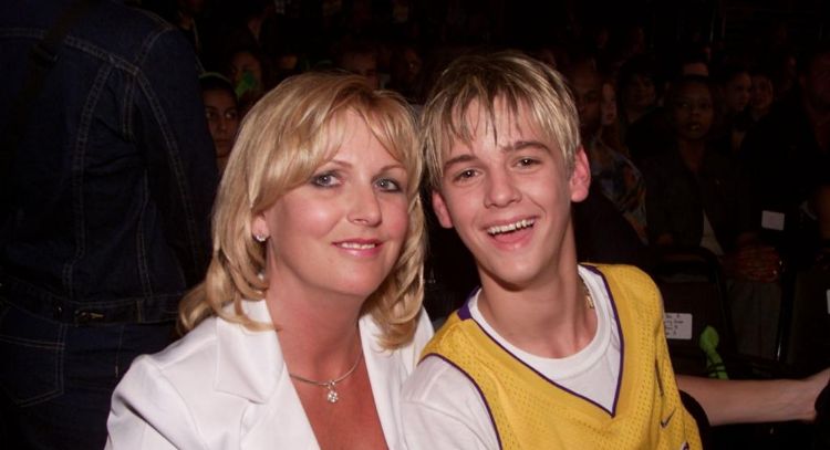 Madre de Aaron Carter revela fotos inéditas de la escena de muerte del cantante