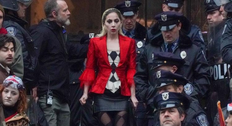 Lady Gaga es vista como Harley Quinn en el set de la secuela de 'Joker'
