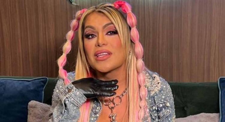 ¡Soporten! Wendy Guevara sigue causando furor en 'LCDLFM' y ahora tiene su propia piñata; así luce