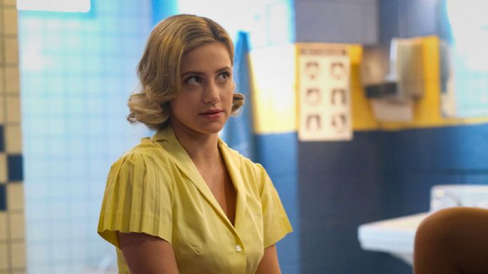La actriz de 'Riverdale', Lili Reinhart, dice que los fanáticos se emocionarán en la temporada final