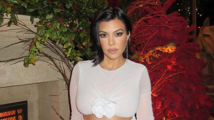 Instagram: Kourtney Kardashian saca el 'glamour' y posa con destacado 'outfit' claro de primavera