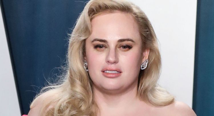 Rebel Wilson es vetada de Disneyland por 30 días; este fue el motivo