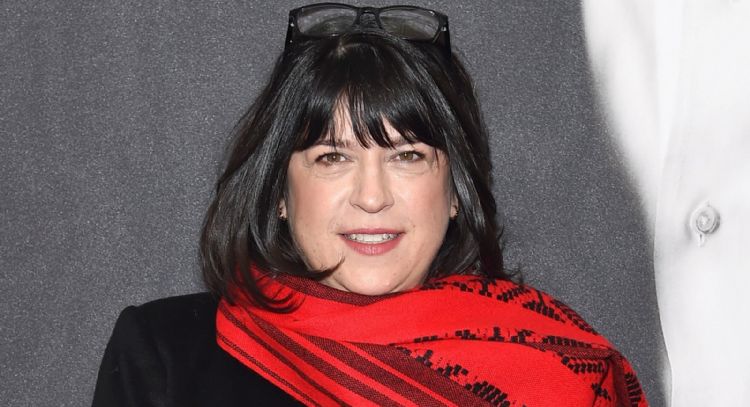 Autora de 50 sombras de Grey publica portada de su apasionante secuela de “The Mister”