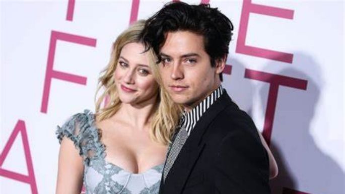 Cole Sprouse rompe el silencio sobre  su relación con Lili Reinhart: “Nos hicimos mucho daño”