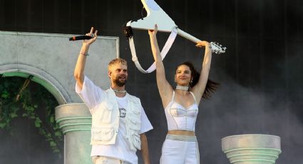 Sofi Tukker se hace viral con su remix de 'White Lotus'; intentaron colaborar con Jennifer Coolidge