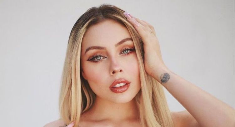 Desde las calles, Maya Nazor presume en Instagram su envidiable figura con ajustado vestido negro