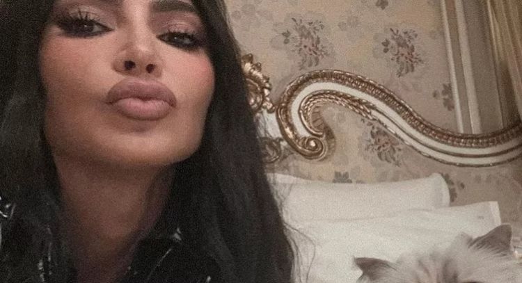 Kim Kardashian muestra su look para la Gala Met 2023 tras el polémico atuendo del año anterior