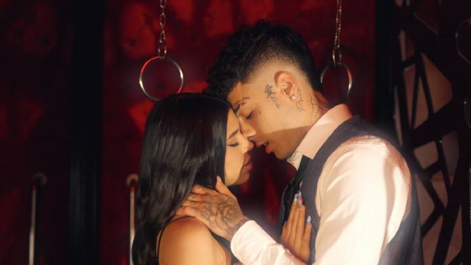 (Video) Naim Darrechi estrena 'En secreto' con picante video junto a Yeri Mua y encienden la red