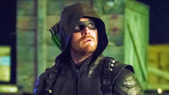 Stephen Amell quiere convertirse en el nuevo oscuro Flecha Verde del próximo DCU de James Gunn