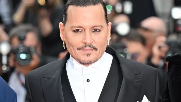 Johnny Depp rompe en llanto durante una ovación de pie en una proyección en el Festival de Cannes