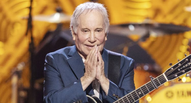 El cantante Paul Simon sorprende al revelar que ha perdido la mayor parte de su audición por esto