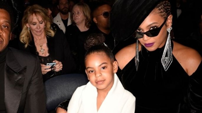 VIDEO: Beyoncé sorprende al invitar al escenario a su hija Blue Ivy durante el concierto de París