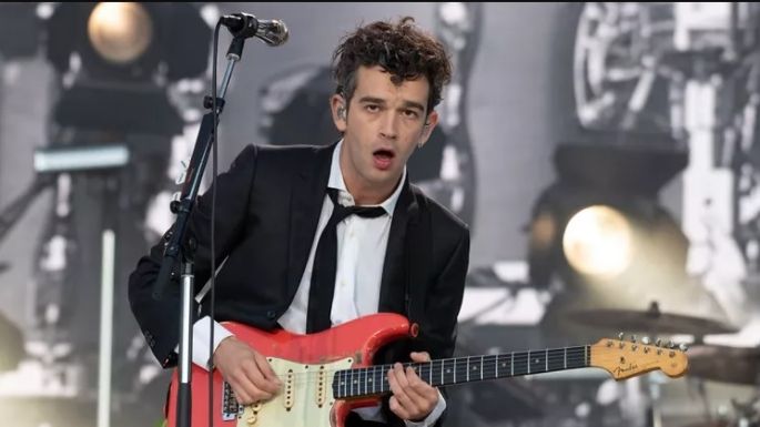 Matty Healy habría hecho una referencia al rumor de su romance con Taylor Swift durante un festival