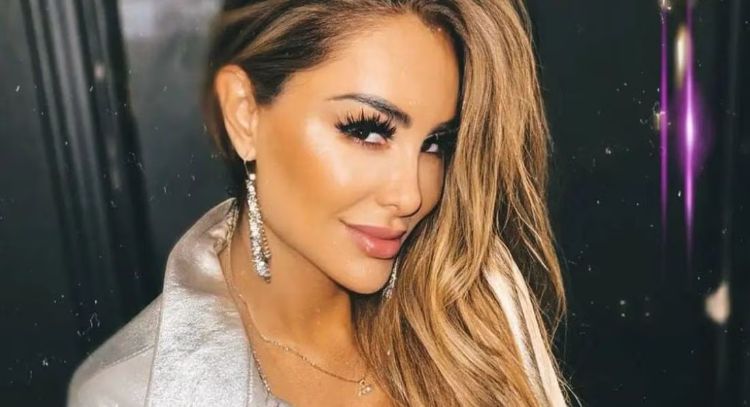 "Fui victima de bullying": Ninel Conde arremete contras las críticas por cantar 'Sálvame' de RBD