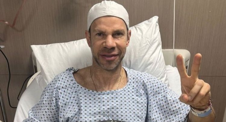 Zague revela que fue internado de emergencia para una cirugía; este es su actual estado de salud