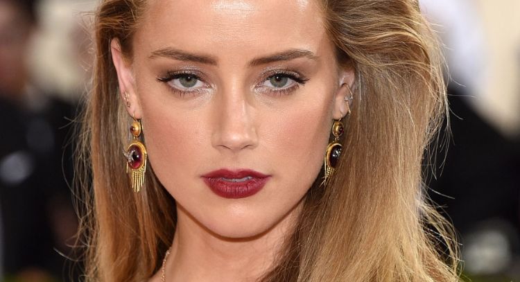 Amber Heard realiza su primera aparición pública en el Festival de Cine de Taormina luego de juicio