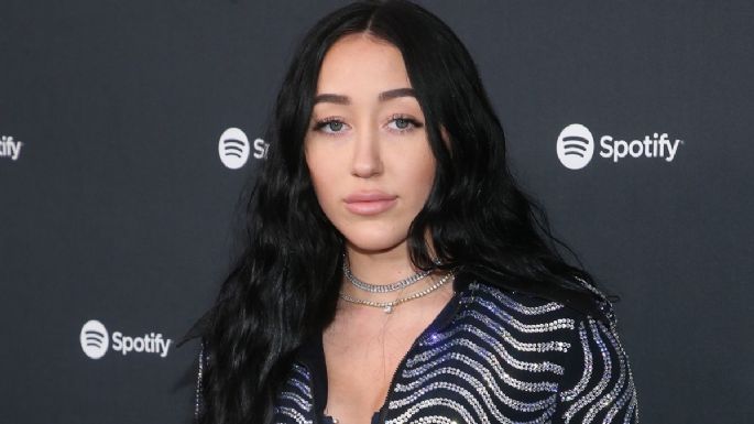 Noah Cyrus anuncia su compromiso con su prometido Pinkus; así es su hermoso anillo de compromiso