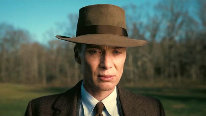 Cillian Murphy de 'Oppenheimer' revela lo que piensa de que 'Barbie' compita con su película