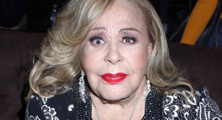 Preocupación por el estado de salud de Silvia Pinal: Familia enfrenta momentos difíciles